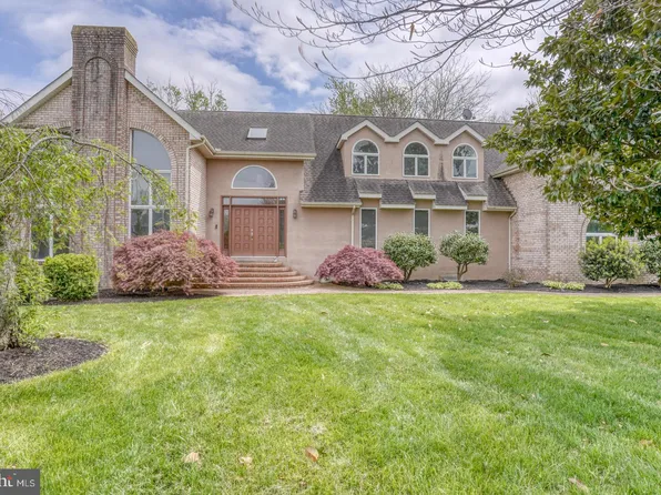 45 Emerson Dr, Dover, DE 19901