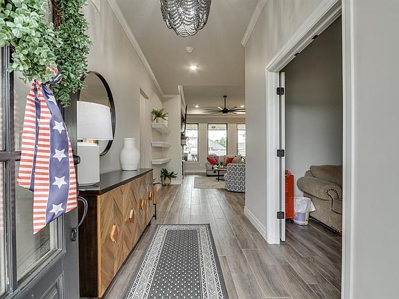 5th image of 1408 W Harvard Way