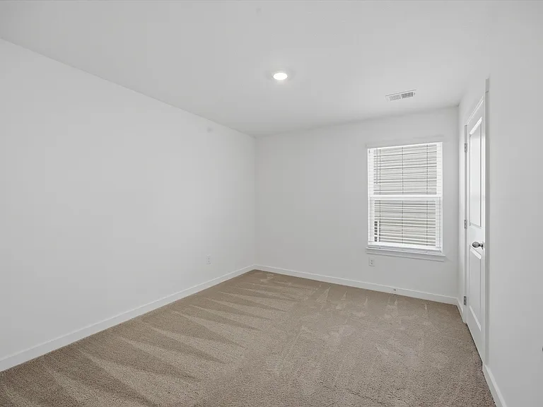 7740 Belhaven Ln — Photo 20