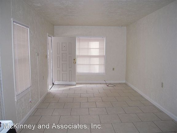4th image of 3841 Steven Ln #A