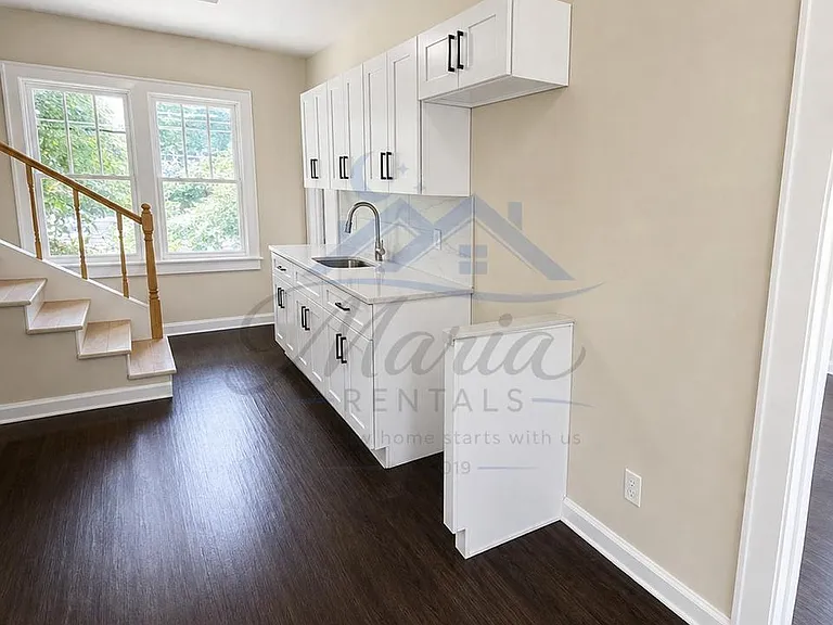 1013 Prospect St #2R — Photo 7