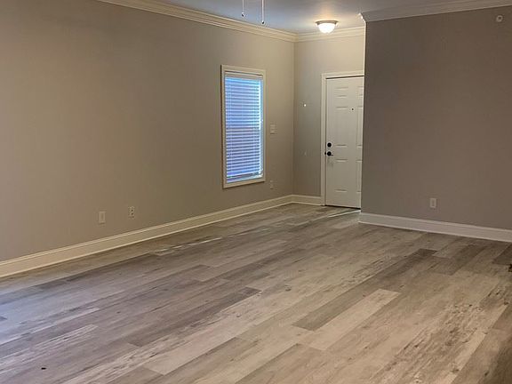 5th image of 249 Greenwood Ln APT 54