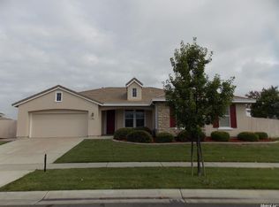 1241 Zanes Dr, Plumas Lake, CA