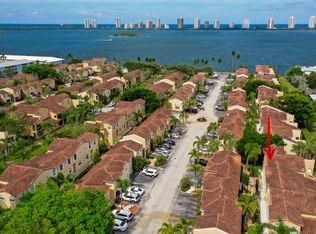 Bay Reach, Lake Park, FL 33403