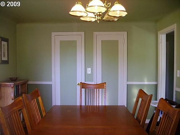 FORMAL DINNING