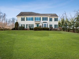 114 Mackenzie Ln S, Denville, NJ 07834