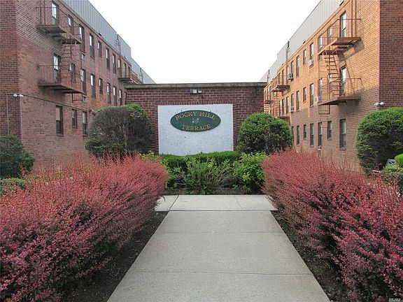 3rd image of 21528 47th Ave APT 1C