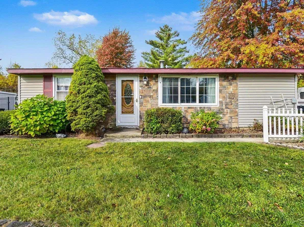 3430 Ada Dr, Bay City, MI 48706