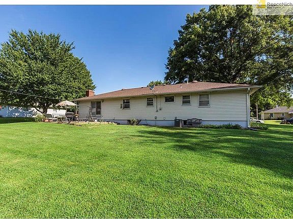 3rd image of 5333 Hagemann St