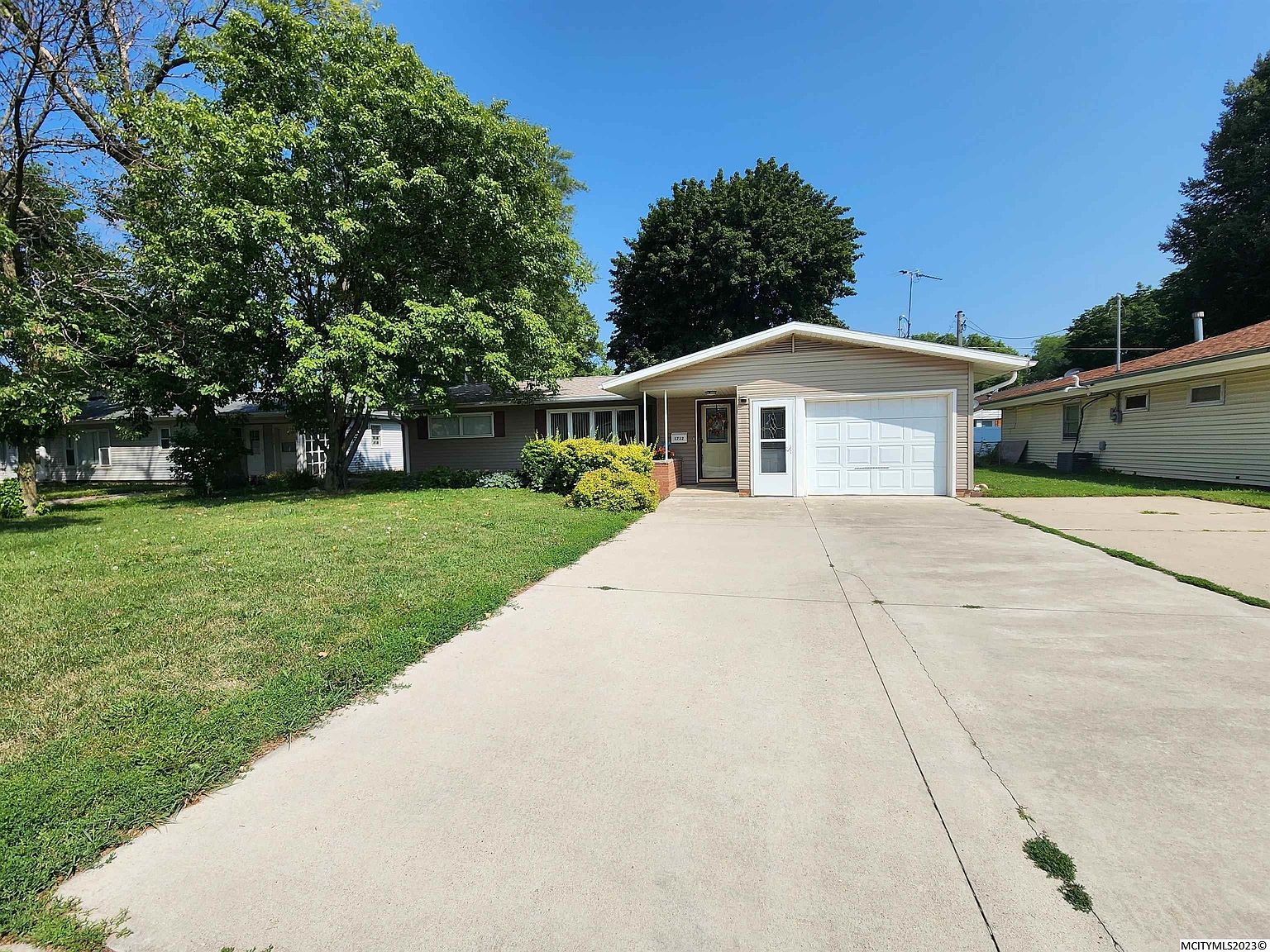 1712 4th St SW, Mason City, IA 50401 Zillow