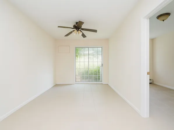 337 48th Street image 12 of 32