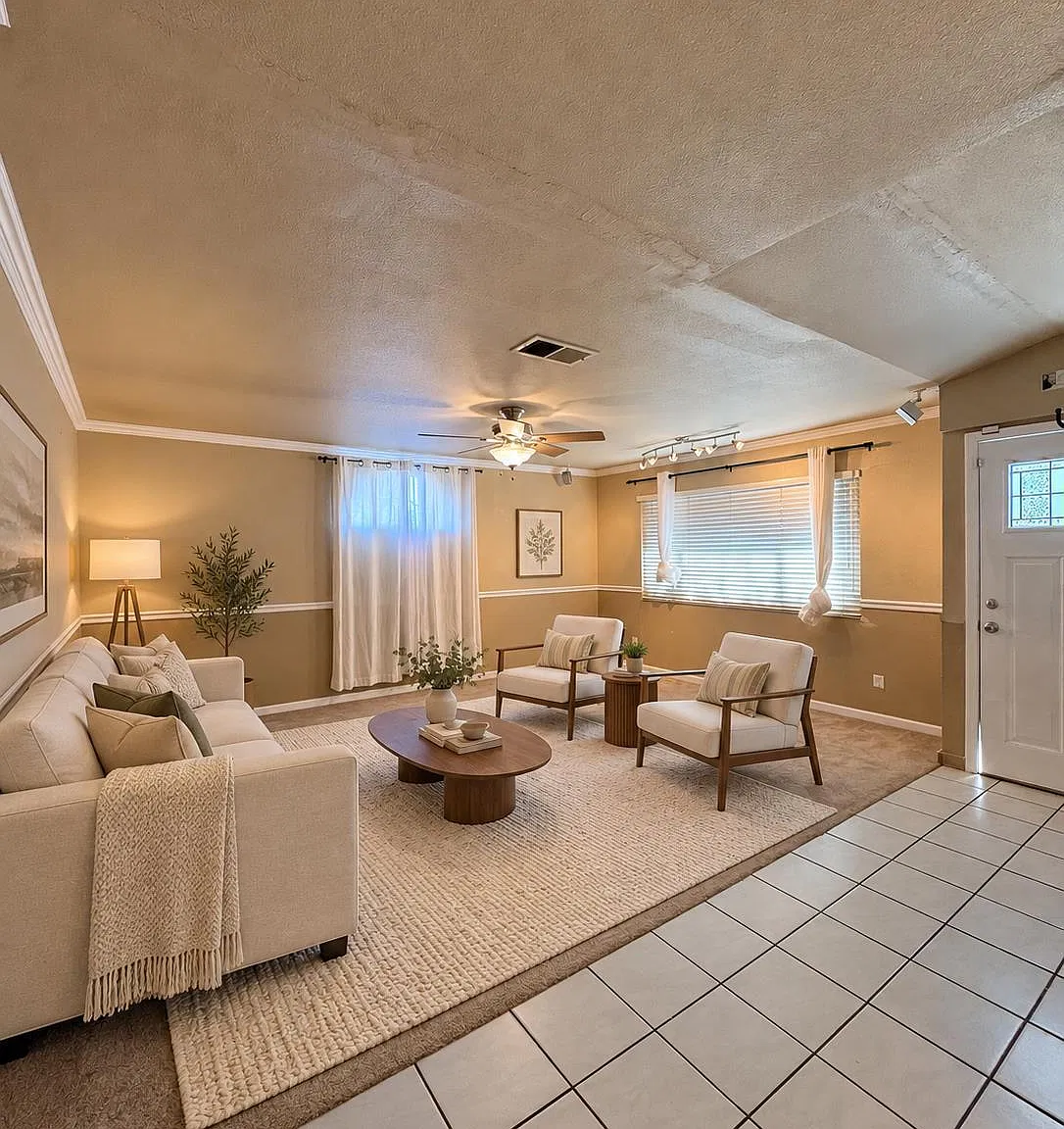 3 bed, 2.0 bath, 1403 sqft, $3,000 — Photo 2