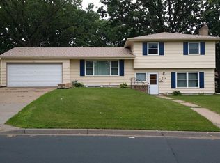 232 Satellite Ln NE, Fridley, MN 55432