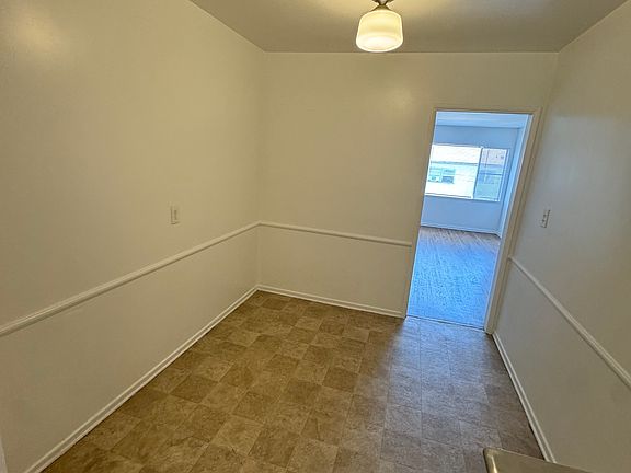5th image of 1228 N Berendo St
