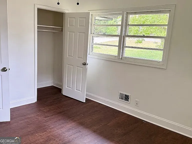 1322 S Hicks Cir NW — Photo 6