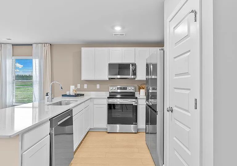 16917 Orleans Dr #32 — Photo 5