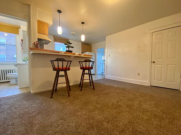 3rd image of 1001 Wolf St Unit 3