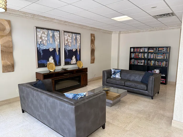 305 N Pompano Beach Blvd #1204 — Photo 27