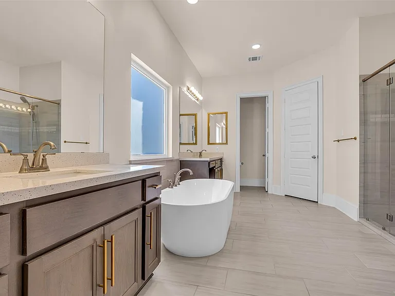 2718 Newbury Island Ln — Photo 15