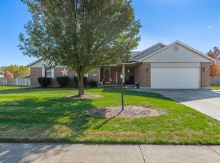125 Colonel Dr, Carlisle, OH