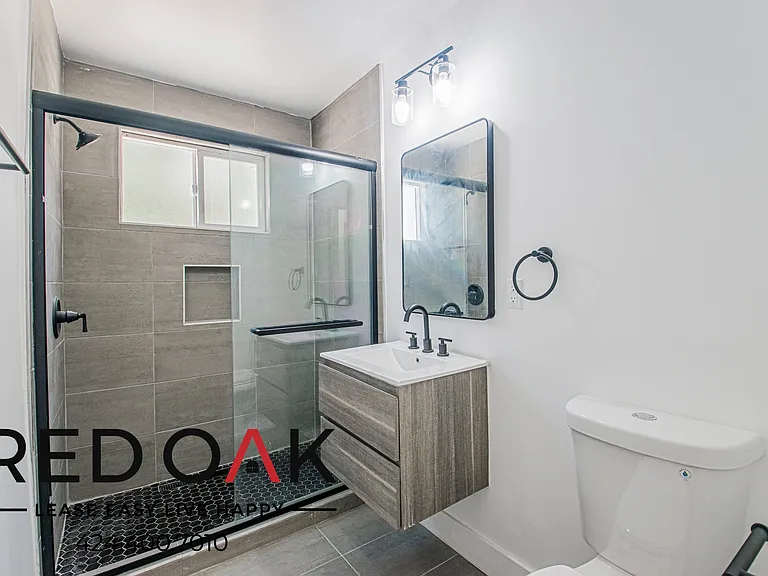 1350 N Fuller Ave #4 — Photo 16