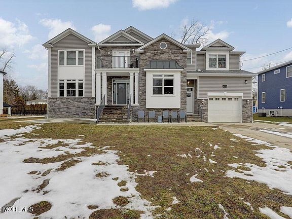 4th image of 475 Monmouth Pl