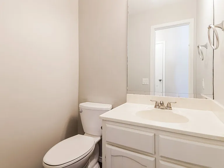 1113 Heiden Ct — Photo 15