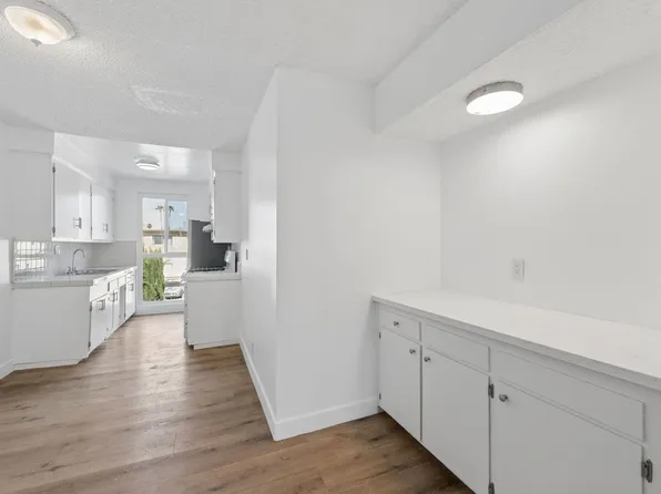 6828 Fulton Ave, North Hollywood, CA