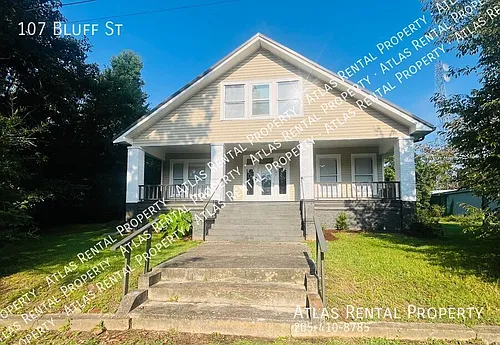 107 Bluff St Photo 1