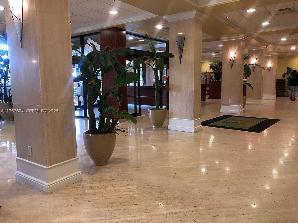 1st image of 400 Kings Point Dr APT 328