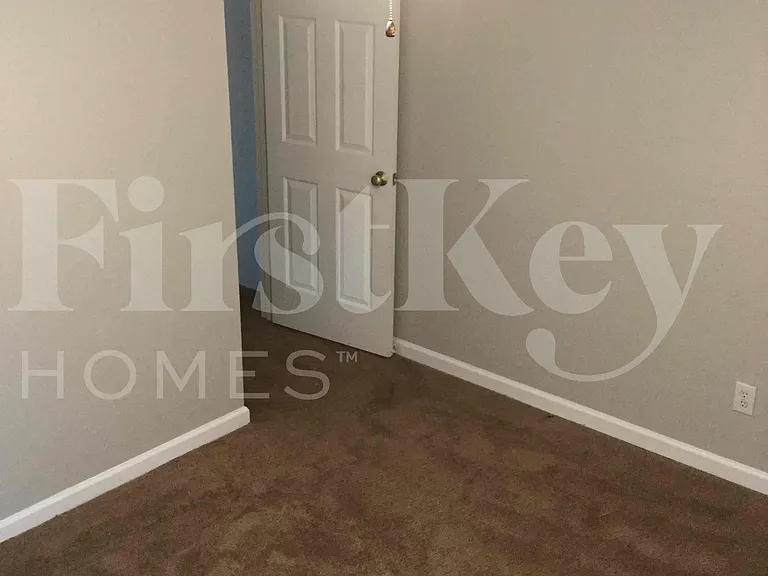 2324 Sandspring Dr SW — Photo 14