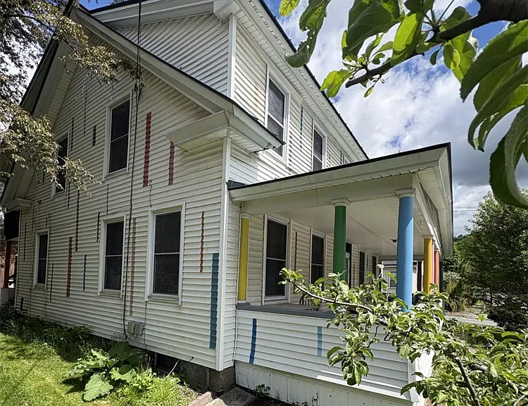 188 Elm St — Photo 1