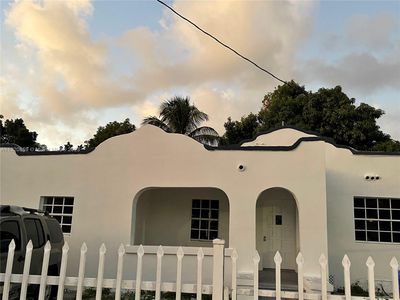 1237 NW 27th St, Miami, FL, 33142