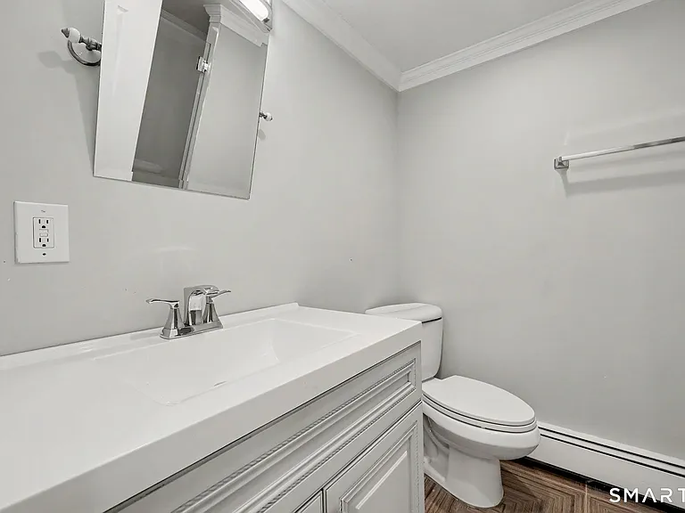 130 W Norwalk Rd — Photo 23