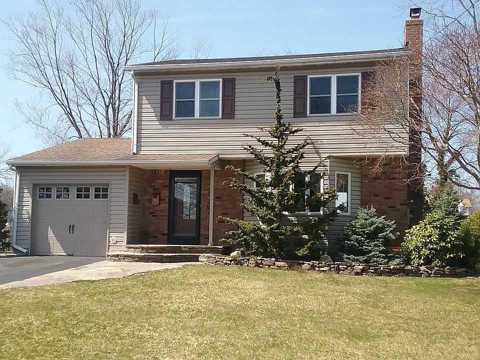 1st image of 38 Potomac Ln