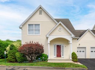 45 Heron View Rd #45, New Fairfield, CT 06812