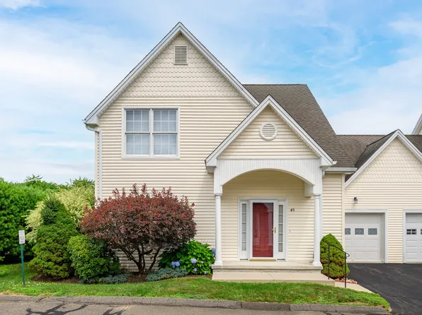 45 Heron View Road #45, New Fairfield, CT 06812