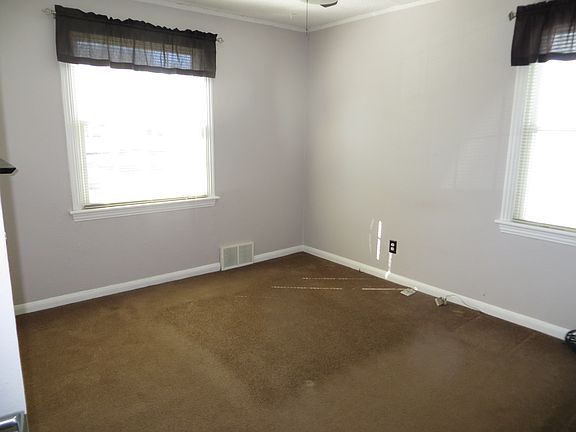 12 x 10 Bedroom (first floor)