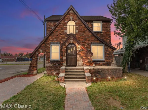 16127 Birwood St, Detroit, MI 48221