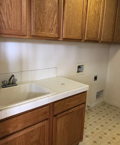 8212 Grisham Way — Photo 16