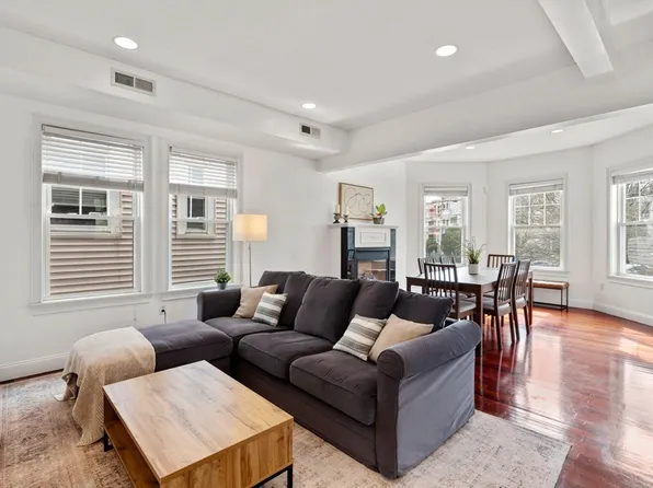 30 Pond St #2, Dorchester, MA 02125