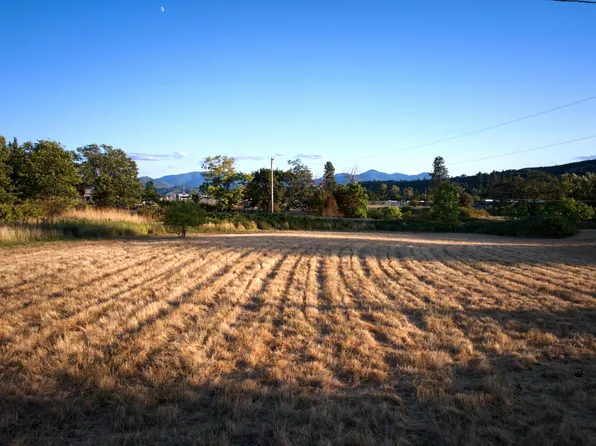 NW Scenic Dr, Grants Pass, OR 97526