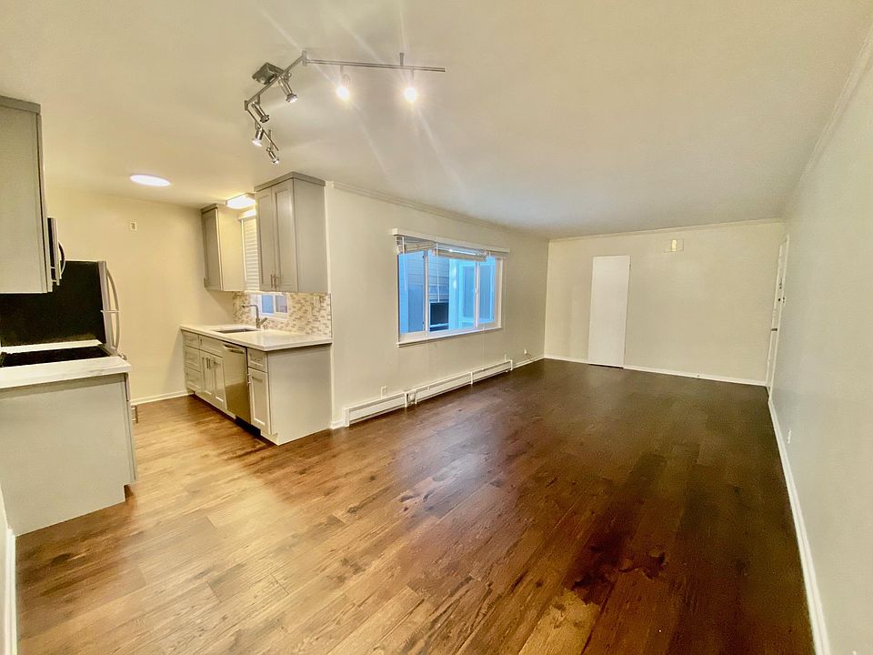 1st image of 1110 Jackson St