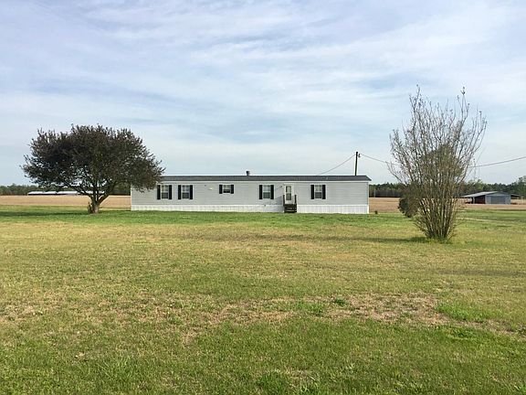 Spacious Acreage Location