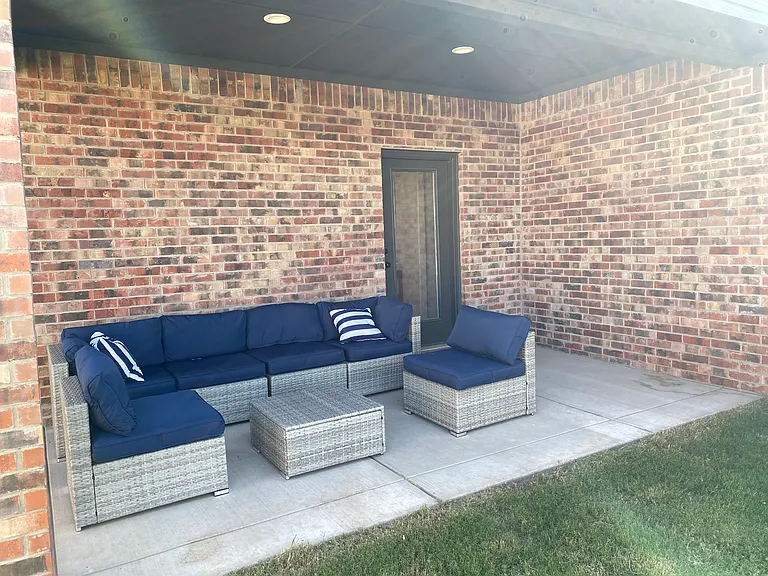 5910 Fordham St — Photo 27