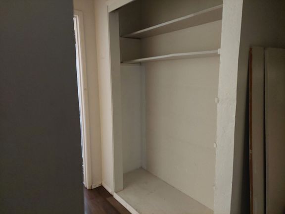 5th image of 3831 Pentagon Rd Unit 14