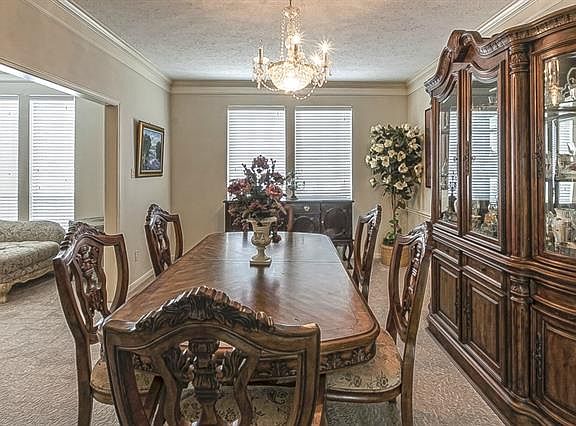 5th image of 109 Stone Mountain Ct
