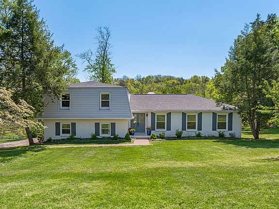 2nd image of 5728 Cloverland Pl