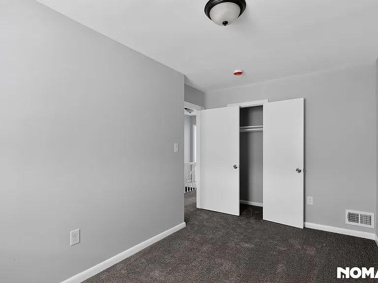 2229 Redthorn Rd — Photo 13