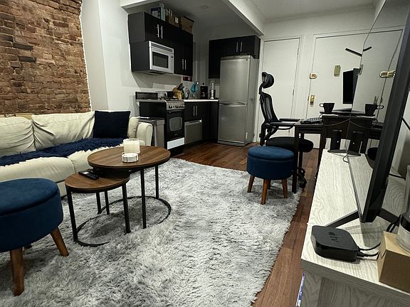 2nd image of 173 Ludlow St APT 3D